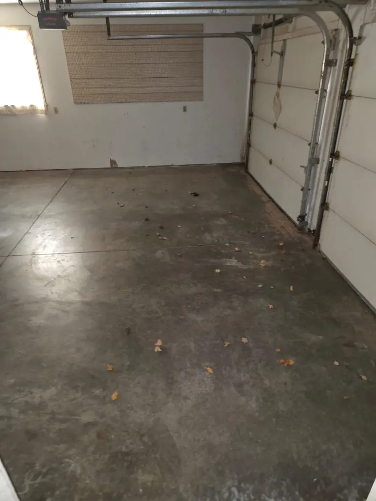 2096 N Riley Hwy, Shelbyville, IN 46176 (3).webp