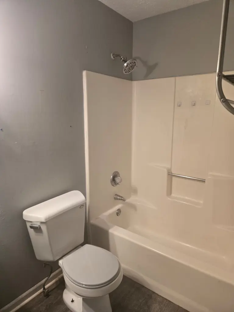 986 Maple Grove Dr, Greenwood (8).webp