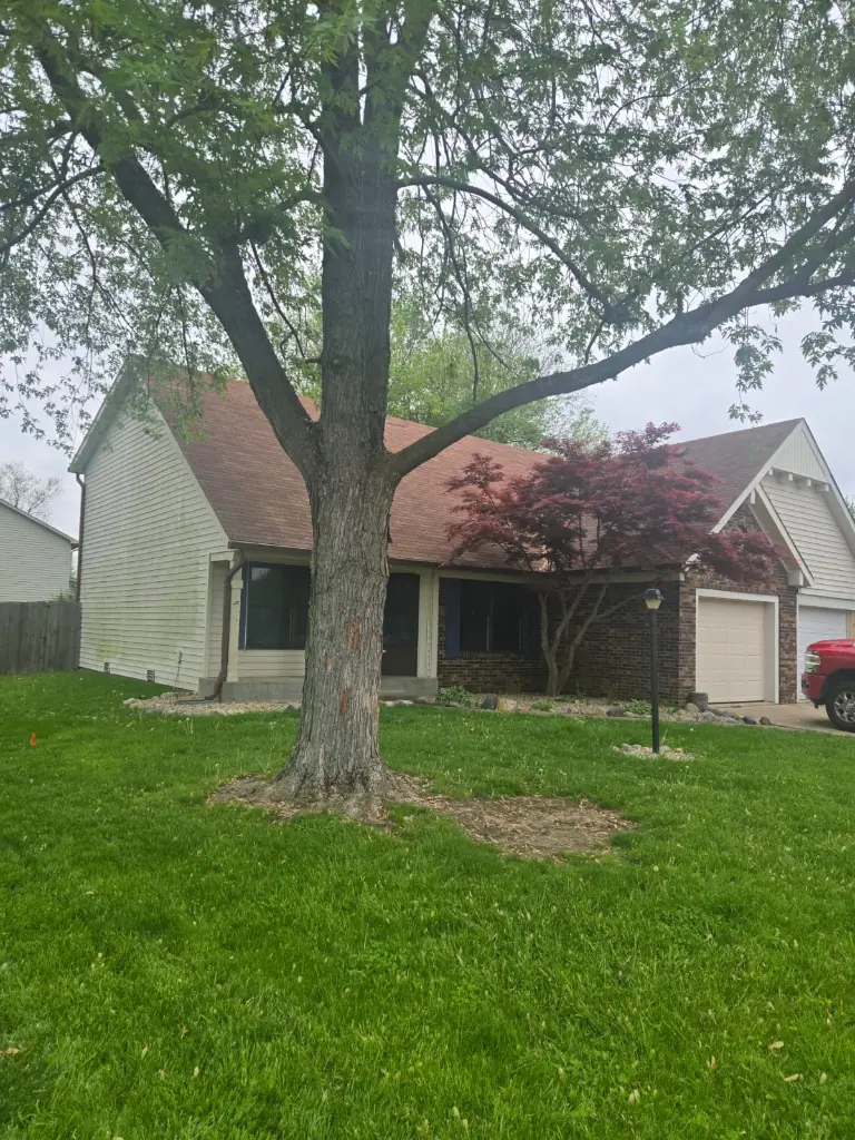 986 Maple Grove Dr, Greenwood (17).webp