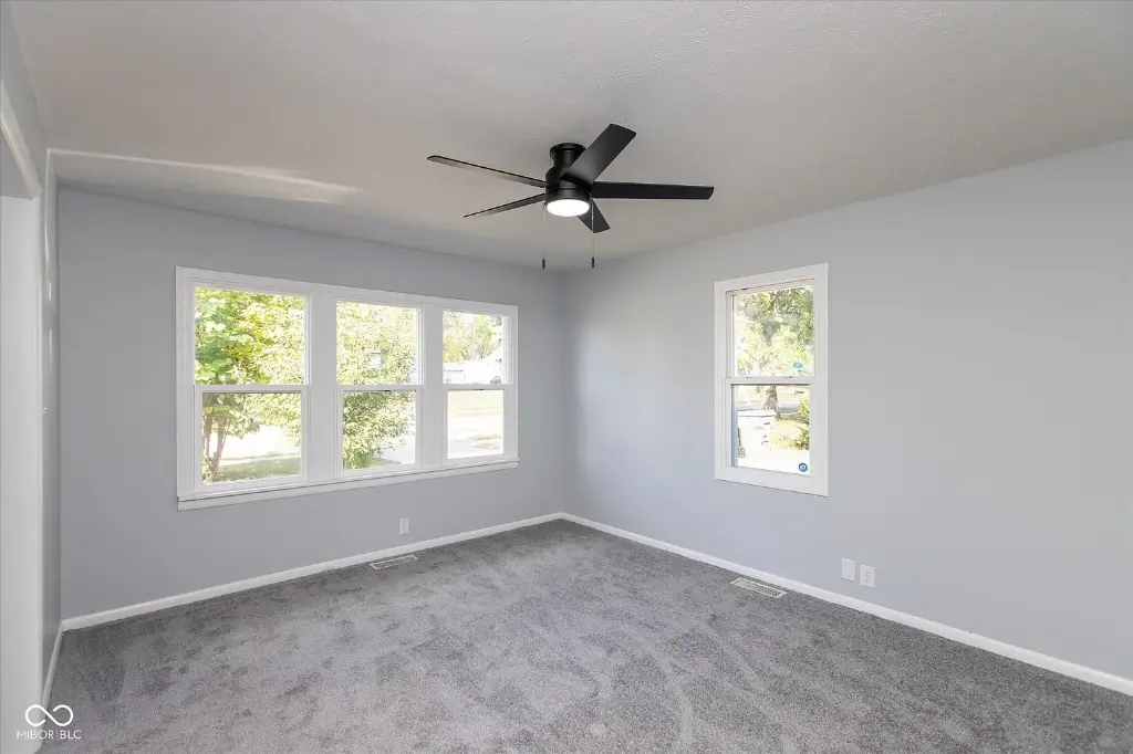 55 N Devon Ave, Indianapolis, IN 46219