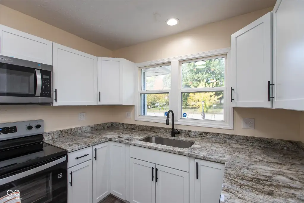 55 N Devon Ave, Indianapolis, IN 46219