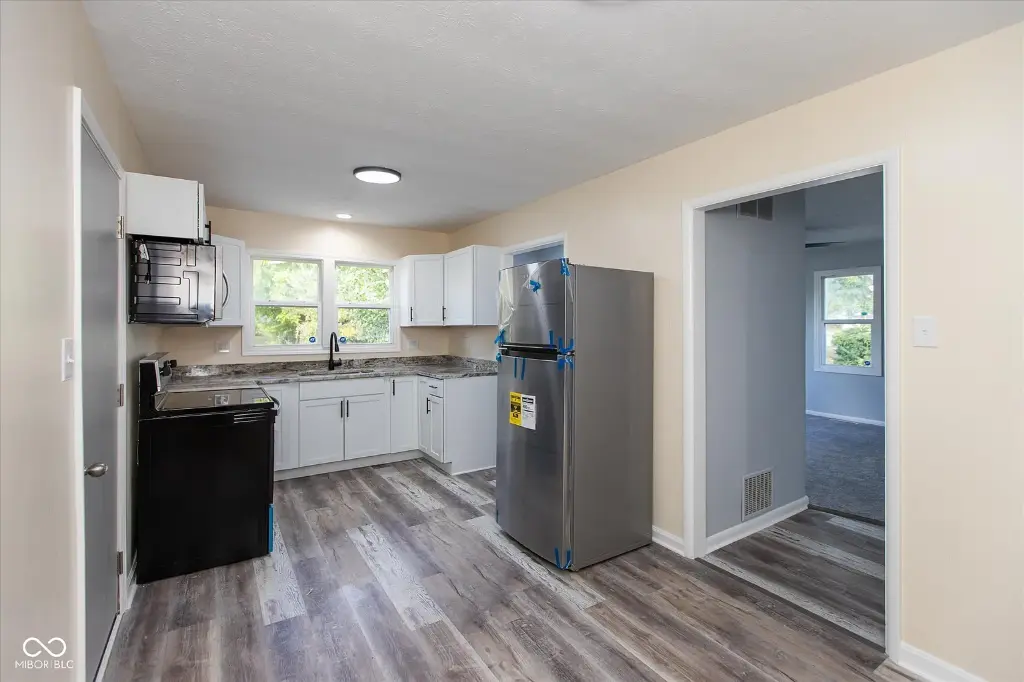 55 N Devon Ave, Indianapolis, IN 46219