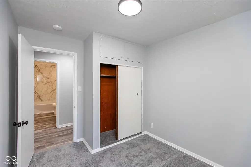 55 N Devon Ave, Indianapolis, IN 46219