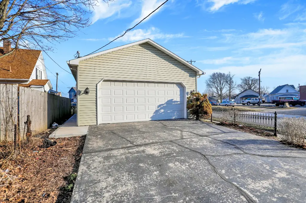 103 First Street, Shelbyville, IN 46176 (39).webp