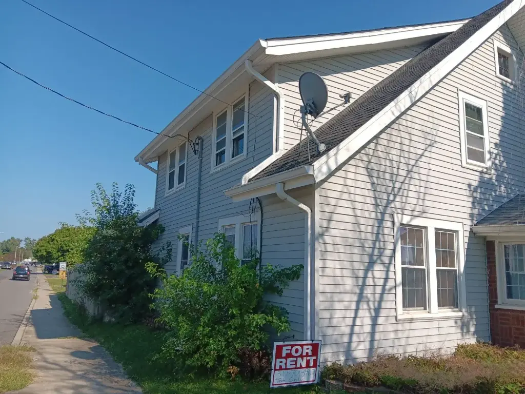 PHOTO-2024-08-27-22-25-45 (1).webp