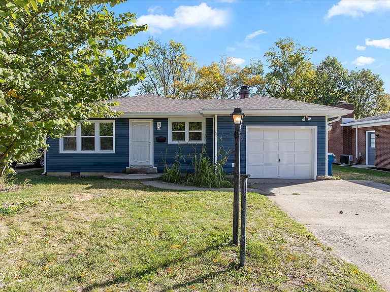 55 N Devon Ave, Indianapolis, IN 46219