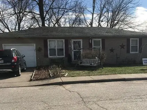 449 Prather Dr, Martinsville, IN 46151
